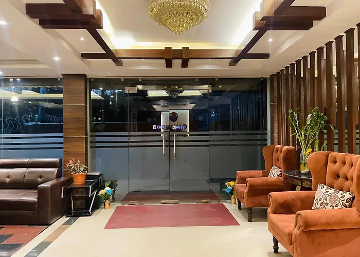 Hotel Ganapati Airport
